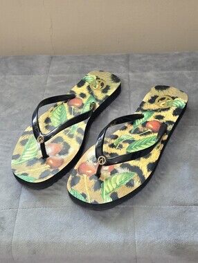 Wishbone Collection Thong Sandals Flip Flops Leopard Cherry Print